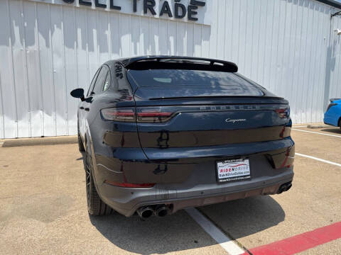 2023 Porsche Cayenne