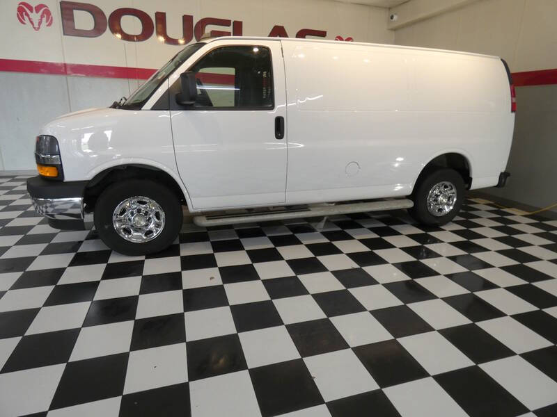 2024 Chevrolet Express 2500