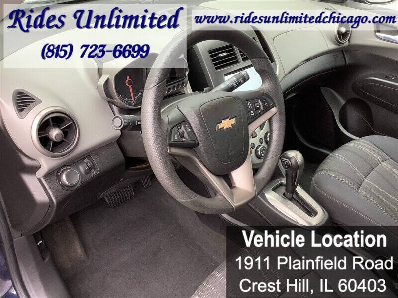 2016 Chevrolet Sonic LT Auto
