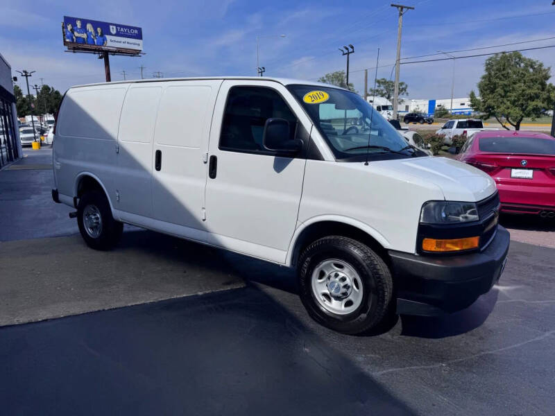 2019 Chevrolet Express 2500