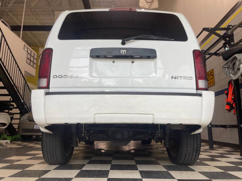 2011 Dodge Nitro Heat