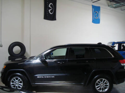 2018 Jeep Grand Cherokee for sale at DRIVE INVESTMENT GROUP automotive in Frederick MD