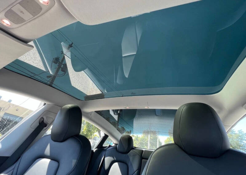 2020 Tesla Model 3 Standard Range Plus