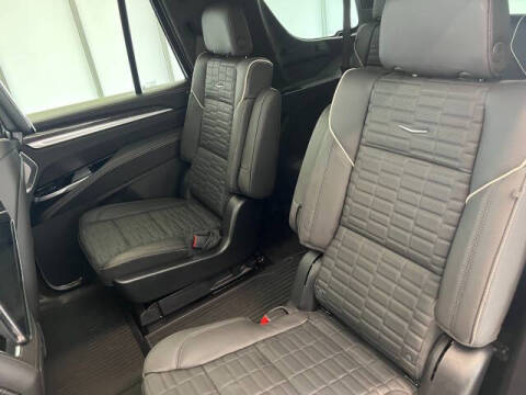 2025 Cadillac Escalade-V