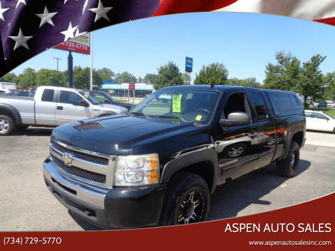 2009 Chevrolet Silverado 1500 for sale at Aspen Auto Sales in Wayne MI