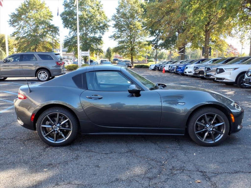2017 Mazda MX-5 Miata RF Launch Edition SV