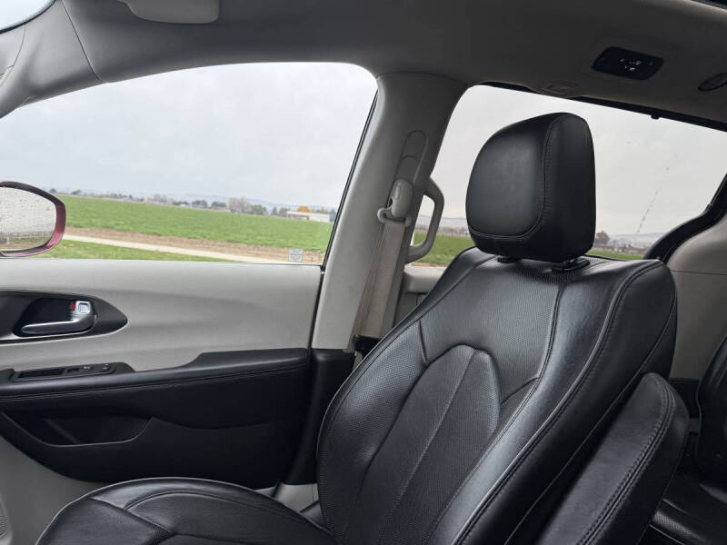 2018 Chrysler Pacifica Limited