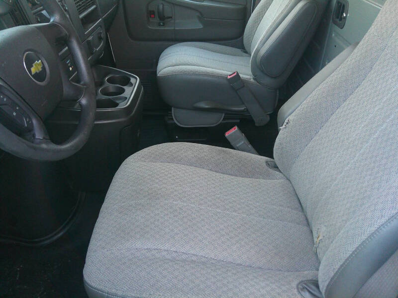 2015 Chevrolet Express 2500