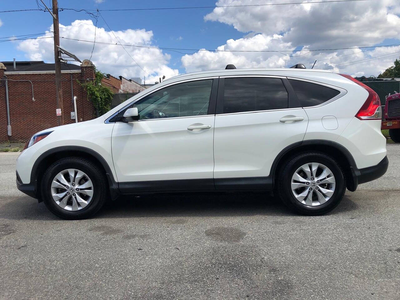 2013 Honda CR-V for sale at Froggy Cars LLC in Hamburg, NJ