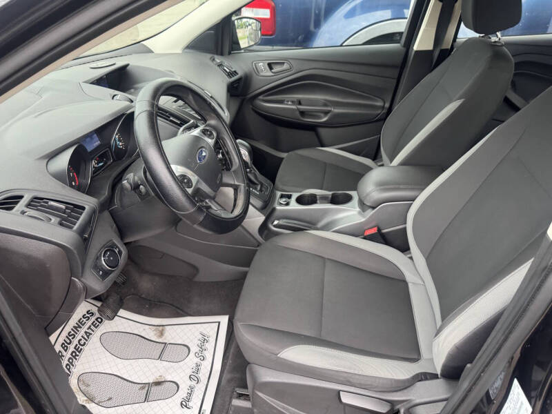 2014 Ford Escape S