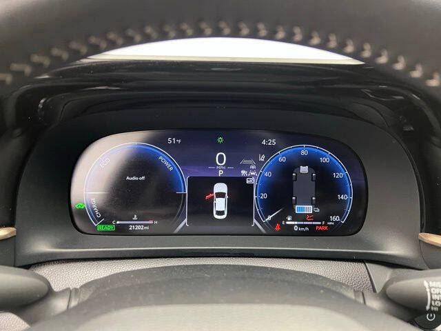 2024 Toyota Crown XLE