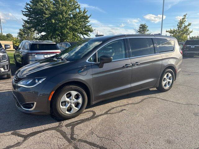 2018 Chrysler Pacifica Hybrid Touring Plus