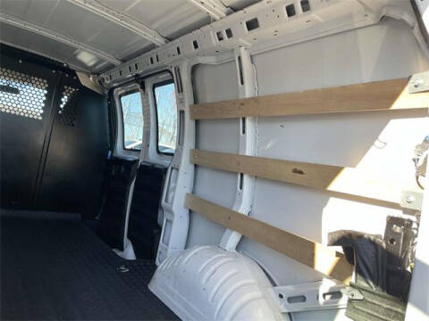 2024 Chevrolet Express 2500