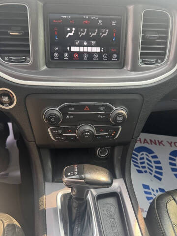 2022 Dodge Charger SXT
