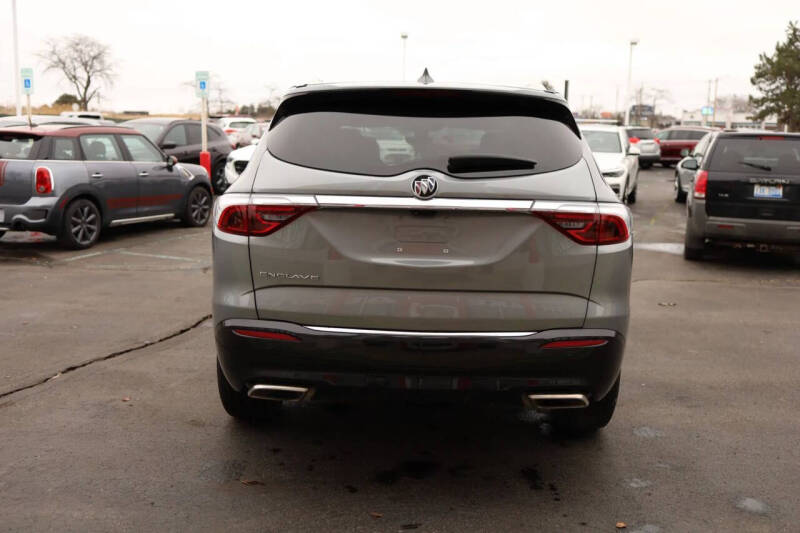 2024 Buick Enclave Essence
