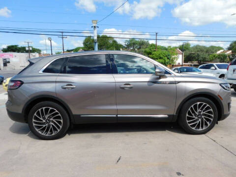 2019 Lincoln Nautilus Reserve