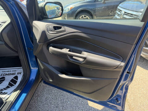 2017 Ford Escape S