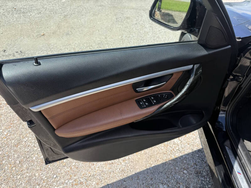 2017 BMW 3 Series 330i