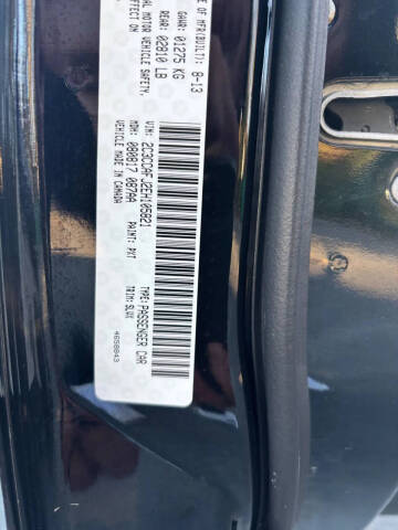 2014 Chrysler 300 SRT8