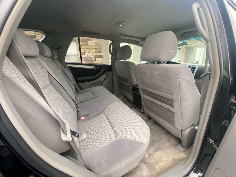 2005 Toyota 4Runner SR5