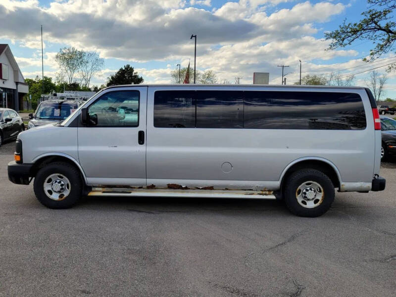 2011 Chevrolet Express LS 3500