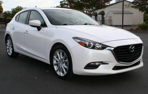 2018 Mazda MAZDA3 Touring