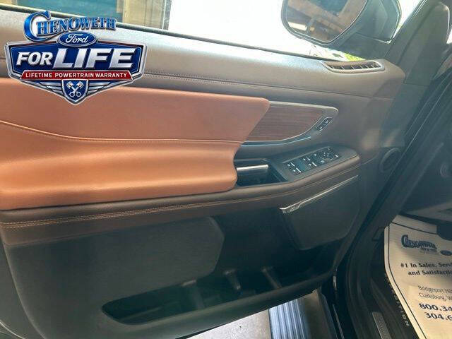 2025 Ford Expedition MAX King Ranch