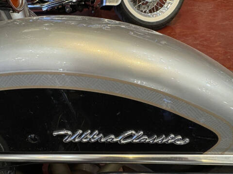 2003 Harley-Davidson® FLHTCUI - Electra Glide®