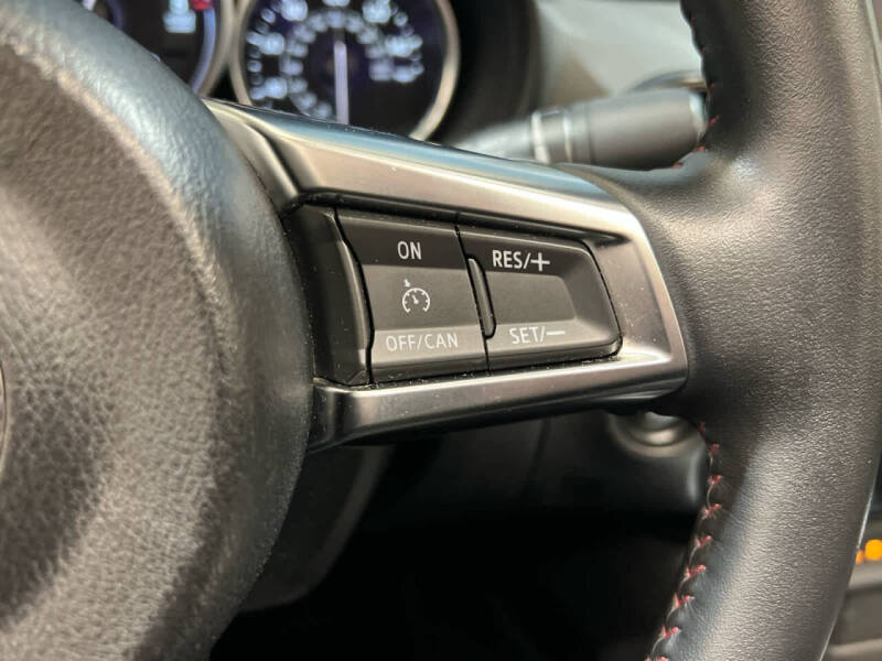 2016 Mazda MX-5 Miata Sport