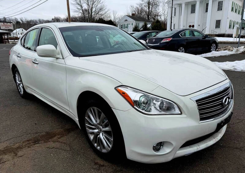 2011 Infiniti M37 x