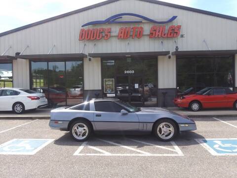 1990 Chevrolet Corvette for sale at DOUG'S AUTO SALES INC in Pleasant View TN