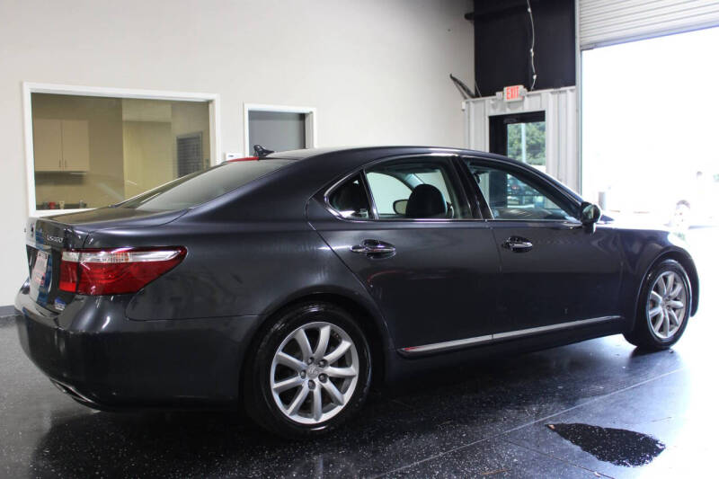 2007 Lexus LS 460