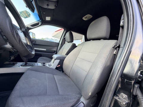 2010 Ford Escape XLT