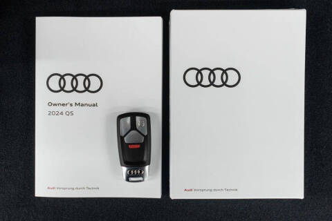 2024 Audi Q5 e quattro S line Premium 55 TFSI