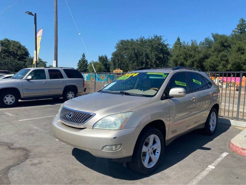 2004 Lexus RX 330 for sale at WESLEYS AUTO WORLD LLC in Oakdale CA