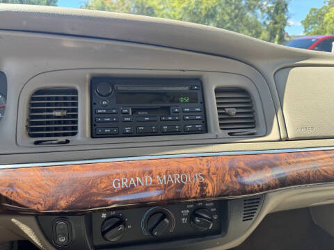 2004 Mercury Grand Marquis GS