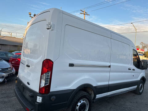 2017 Ford Transit 250