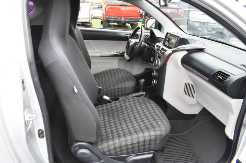 2013 Scion iQ