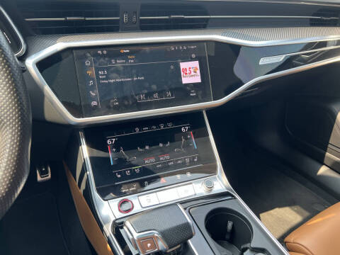 2022 Audi RS 6 Avant 4.0T quattro Avant