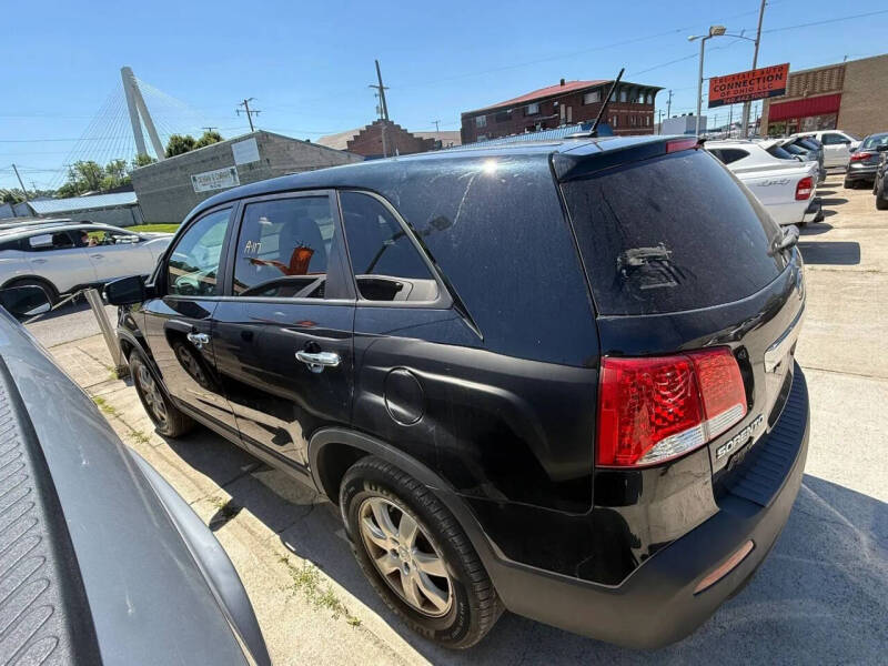 2013 Kia Sorento LX