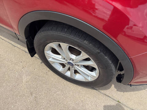2017 Ford Escape SE