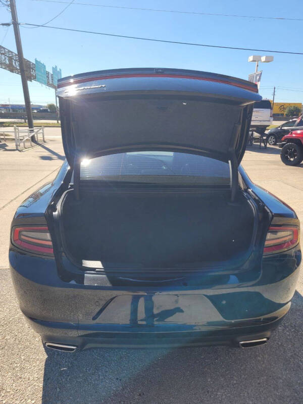 2019 Dodge Charger SXT