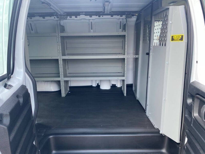 2025 GMC Savana 2500