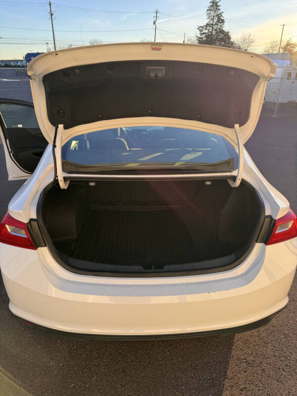 2021 Chevrolet Malibu LS Fleet