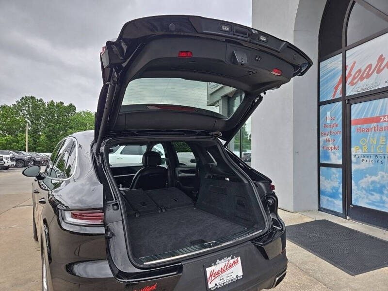 2024 Porsche Cayenne