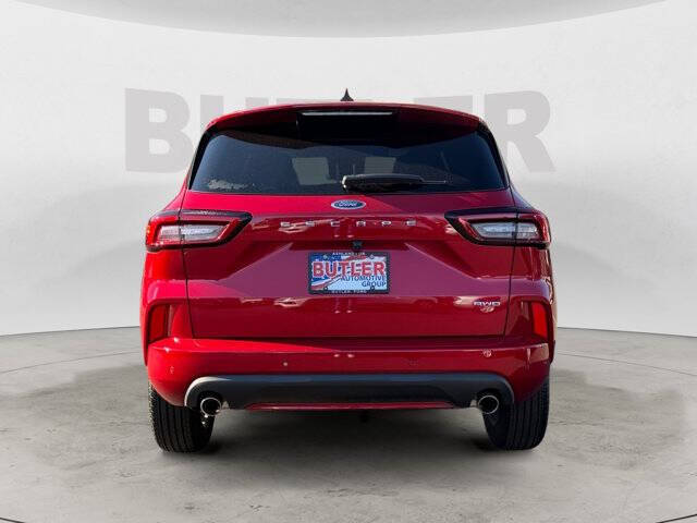 2024 Ford Escape ST-Line Select