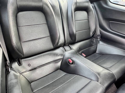 2017 Ford Mustang EcoBoost Premium