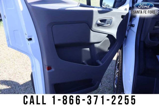 2026 Ford Transit 250