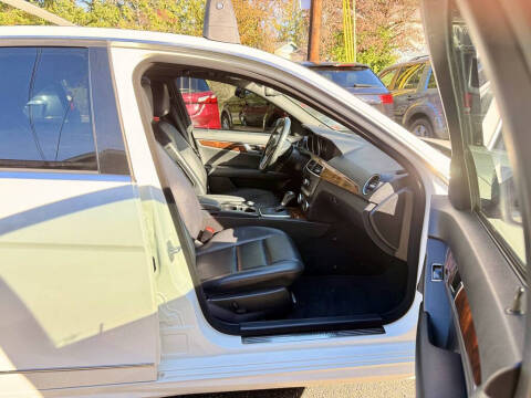 2012 Mercedes-Benz C-Class C 300 Sport 4MATIC