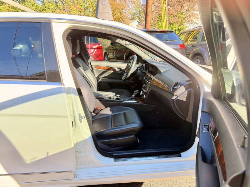 2012 Mercedes-Benz C-Class C 300 Sport 4MATIC